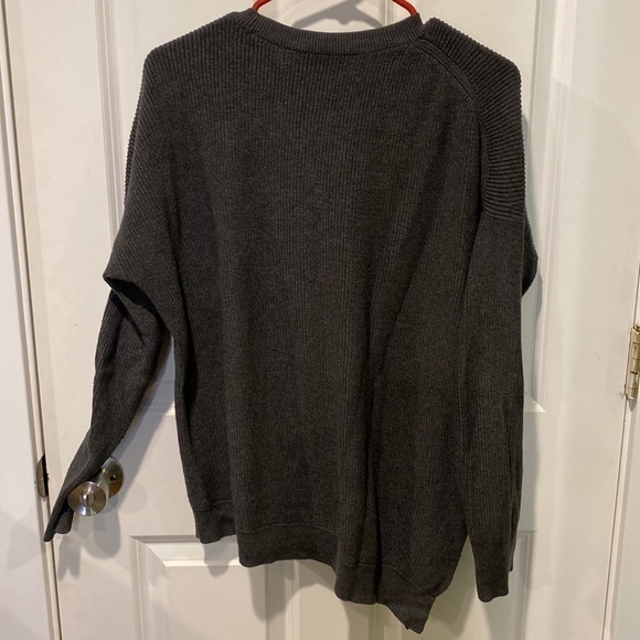 Athleta Silk and Tencel Blend Asymmetrical Hem Sweater - Picture 6 of 12